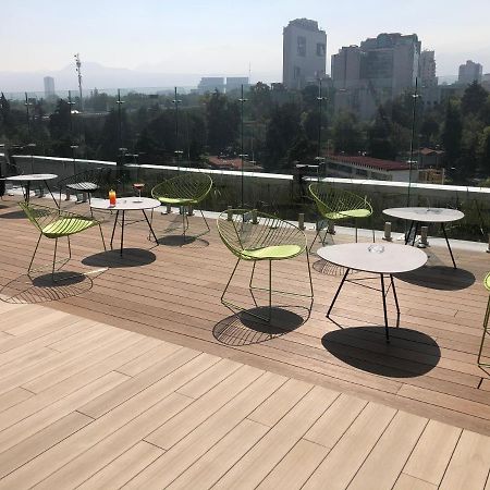 Hotel Galeria Plaza San Jeronimo Meksyk Zewnętrze zdjęcie Rooftop bar at the hotel
