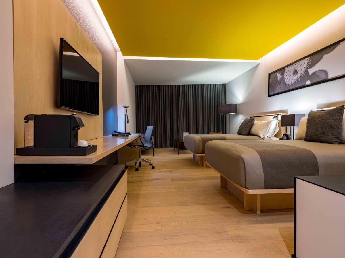 Hotel Galeria Plaza San Jeronimo Meksyk Zewnętrze zdjęcie A room at the hotel