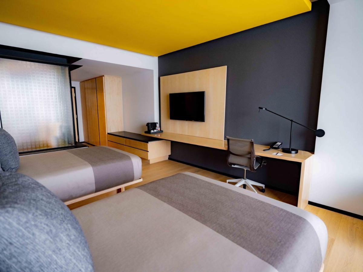 Hotel Galeria Plaza San Jeronimo Meksyk Zewnętrze zdjęcie A room at the hotel