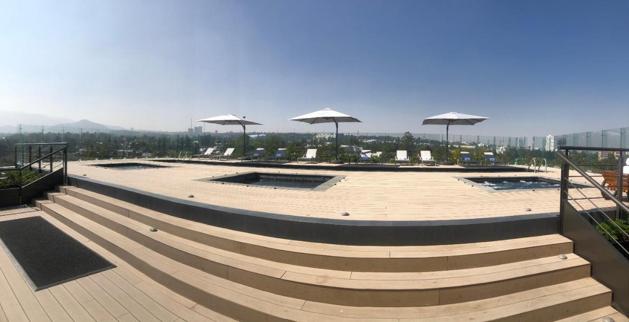 Hotel Galeria Plaza San Jeronimo Meksyk Zewnętrze zdjęcie The rooftop of the building
